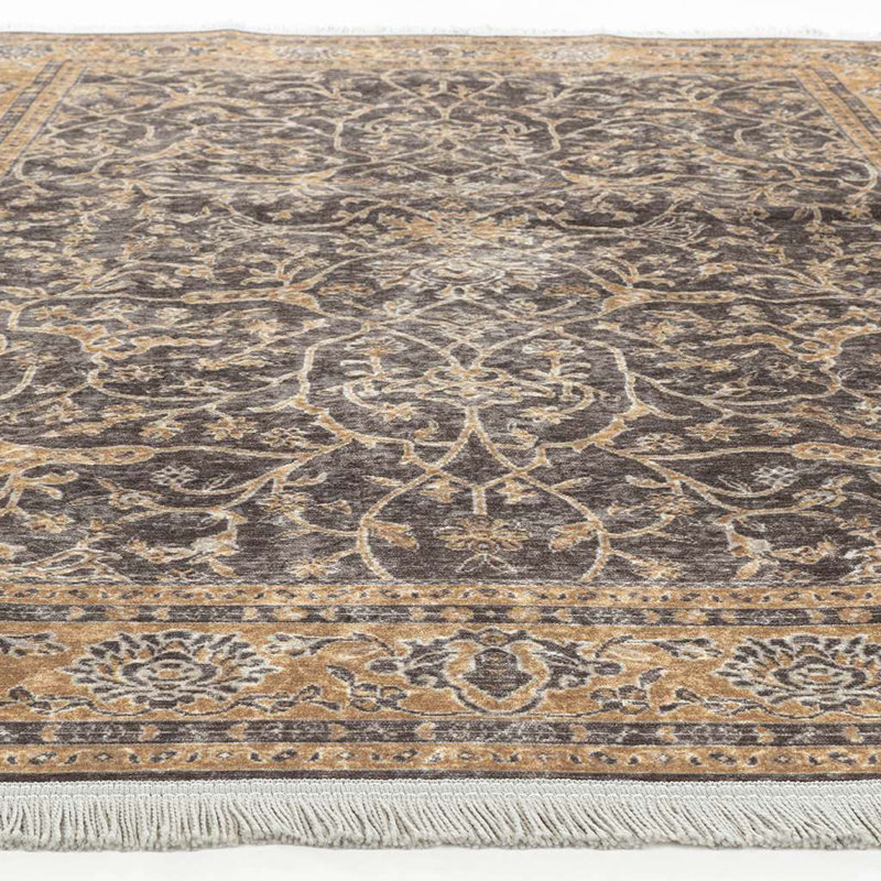 Tapis oriental antidérapant Alfa, Rectangle 4 pi 11 po x 7 pi 6 po