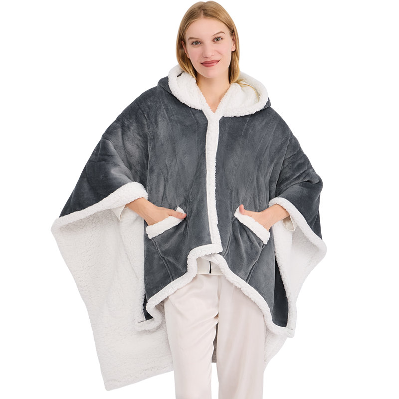 Poncho à couverture Sherpa, Gris, Jeté