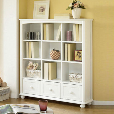 Vitrine moderne blanche simple