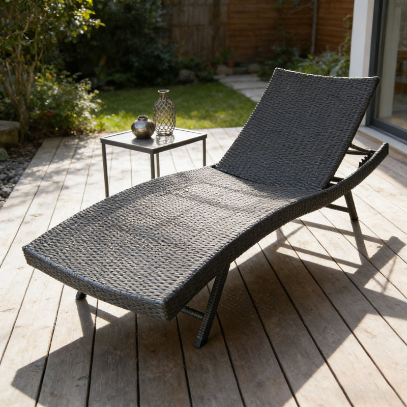 WICKER CHAISE, 1