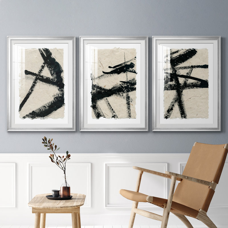 «Lines Crossed I», ensemble de 3 cadres photo, H 30,5 po x l 127,5 po x P 1,5 po, Encadrement argenté