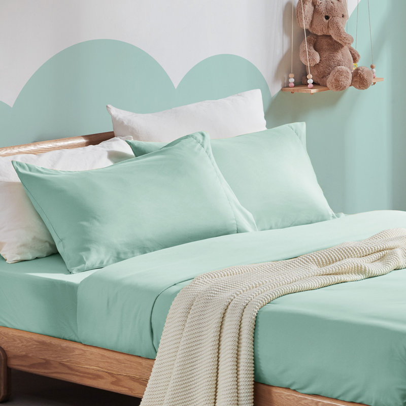 Microfiber Sheet Set, Twin Sheet Set + Fitted Sheet + 2 Pillowcases, Mint Green