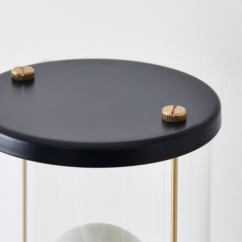 Muse 1 - Light Wallchiere, Hackles Black