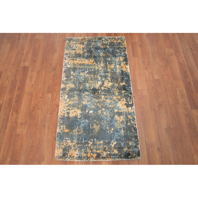 Distressed Look Abstract Rug 2x4 in Subtle Earth Tones