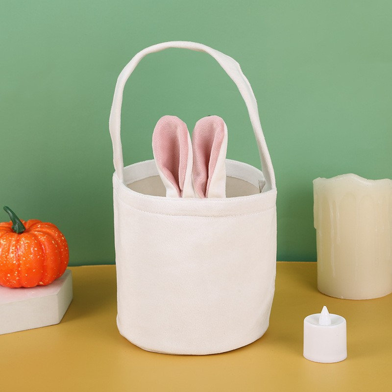  Paques de Pâques, A