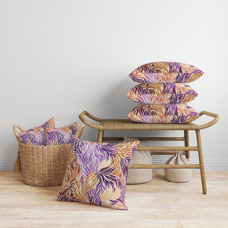Oreiller réversible à motif floral intérieur / extérieur Leafy Whirl, Orange / floral mauve, H 26 po x l 26 po