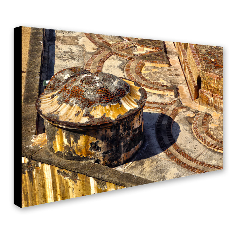 'Castillo de San Felipe del Morro 18' Photographic Print on Wrapped Canvas, 12" H x 19" W x 2" D