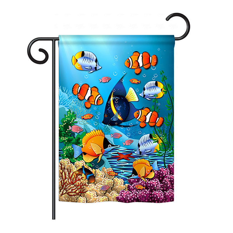 Drapeau de maison en polyester Quiroz, H 18,5 po x l 13 po
