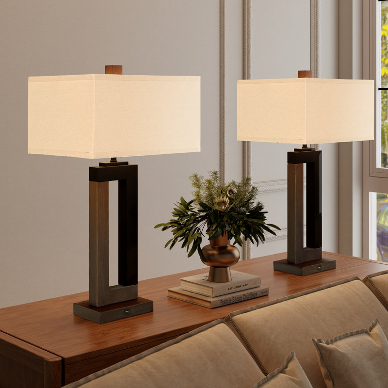 Tomisin USB Table Lamp, Black Barn