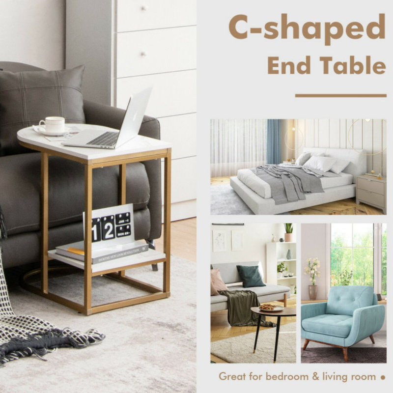 Table d'appoint à 2 niveaux en forme de C avec plateau en faux marbre et structure en acier doré