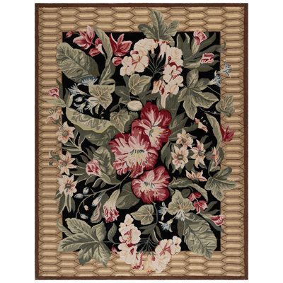 Hogle Hand Hooked Wool Floral Rug