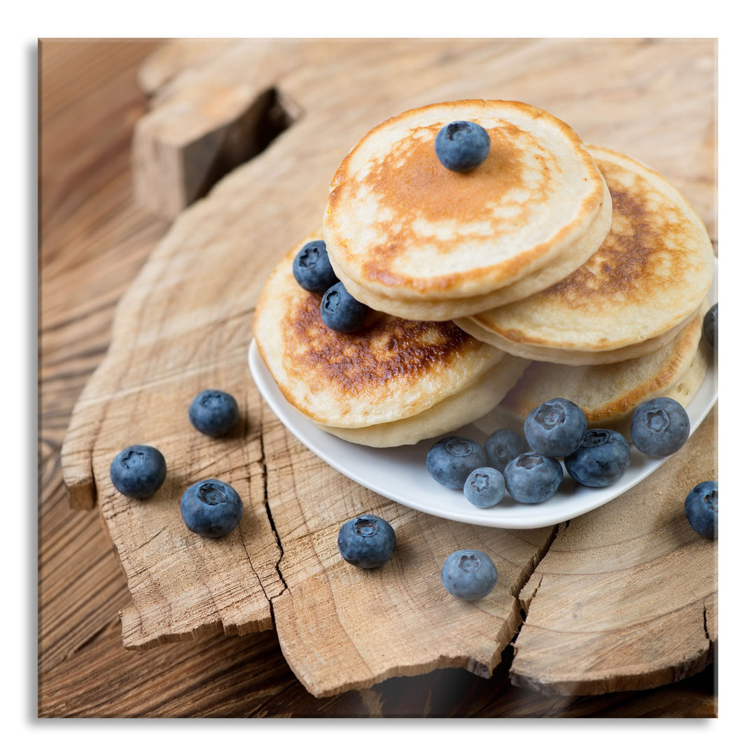 Glasbild "Pfannkuchen mit Blaubeeren"