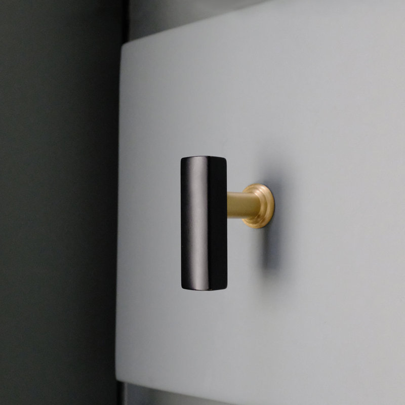Mod Bar Knob, Matte Black/Satin Brass