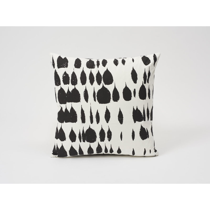 Queen Of Spain Pillow, 18" x 18"