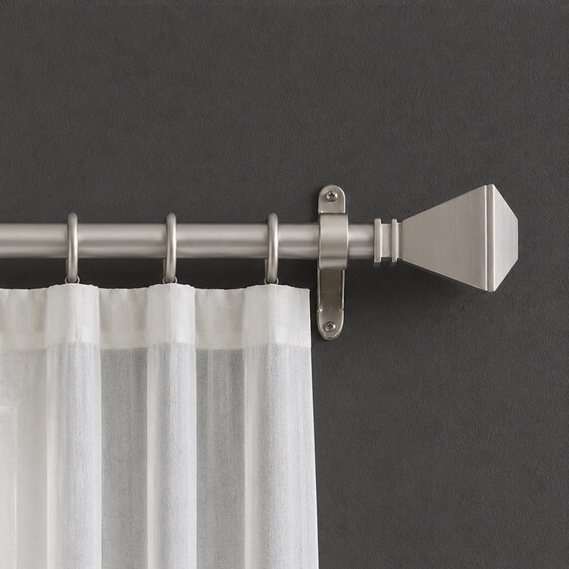Tringle à rideaux pour fenêtre Deco de 44 à 120 po, tringle à draperie extensible en métal robuste de 3/4 po, tringle à rideau réglable avec embouts décoratifs pyramidaux pour salon de chambre à coucher, argent satiné