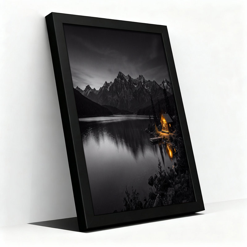 «Lit Cabin Lit on Lake Shore With Mountains», art mural, H 24 po x l 36 po