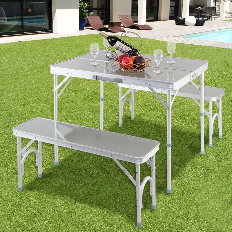 Table de camping pliante en bois manufacturé Keyshawn