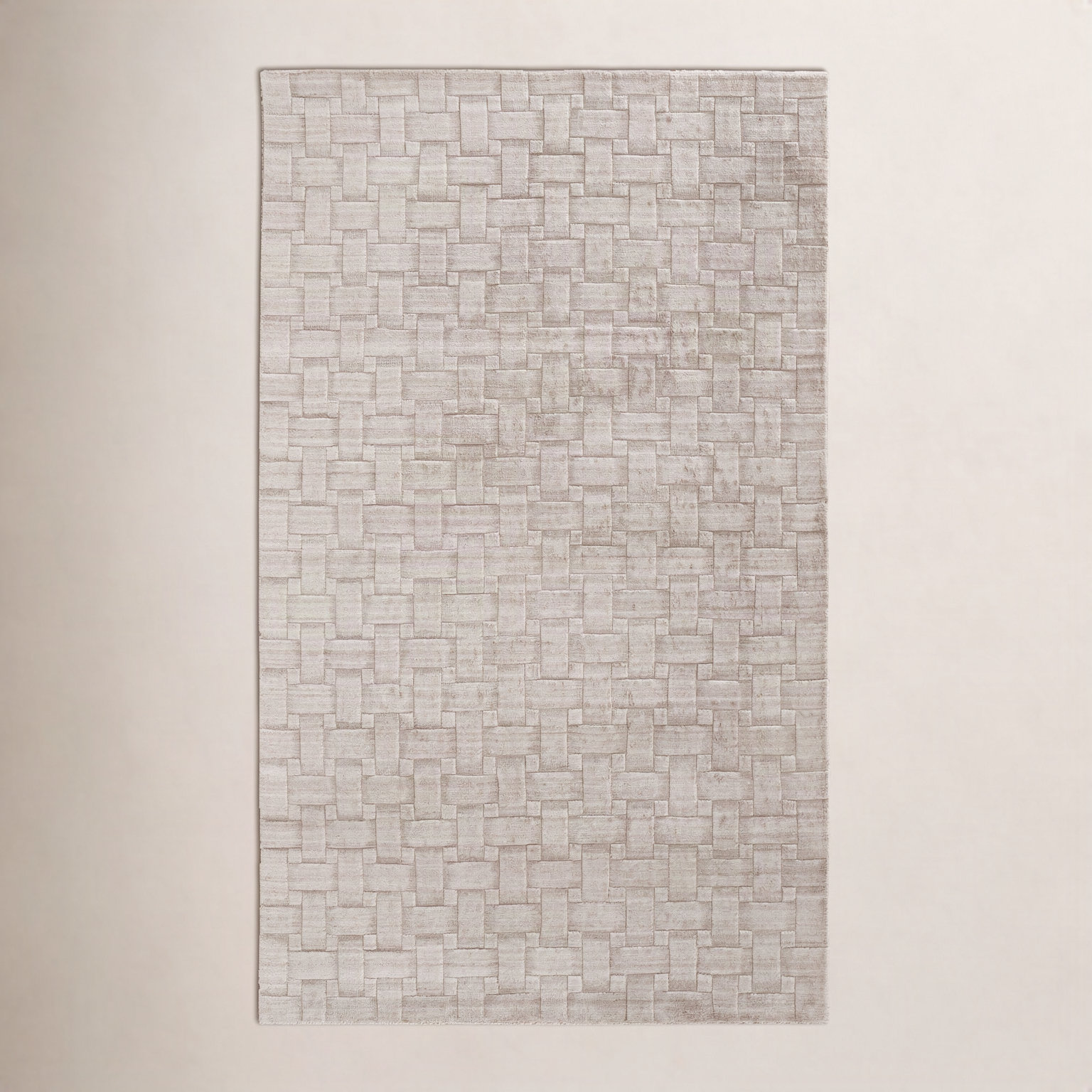 Shanta Beige Hand-Woven Geometric Viscose Rug, Rectangle 3'6" x 5'6"