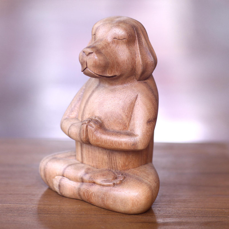 Sculpture de pose yoga en bois chiot fantaisiste Somersall
