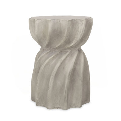 CANIS SIDE TABLE