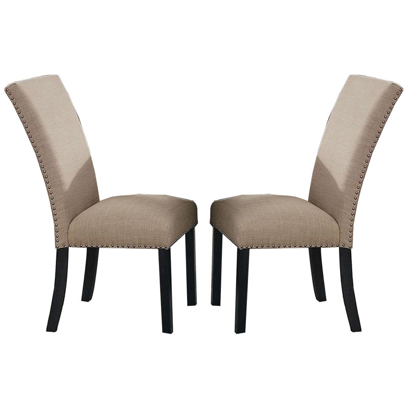Chaise rembourrée en lin beige