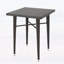Table de bar carrée durable en osier de 32 pouces pour une utilisation extérieure, résistante aux intempéries et élégante pour tout patio ou jardin