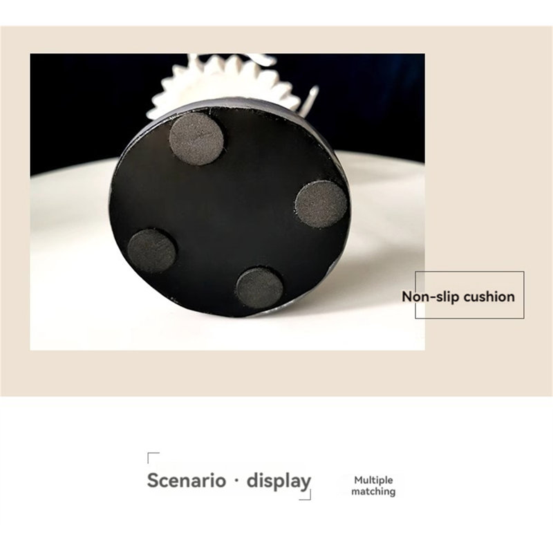 Ornement artistique, H 15,94 po x l 5,12 po x P 5,12 po