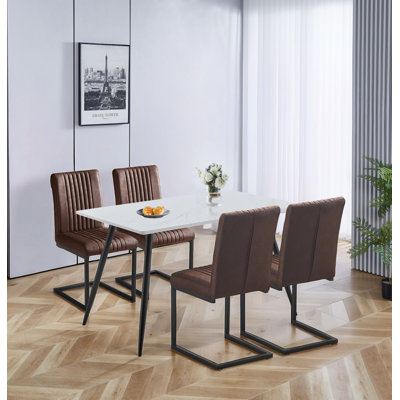 Mose 4 - Person Dining Set