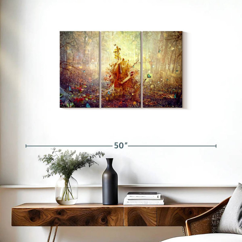 Abarca Golden Silence, 20" H x 33" W