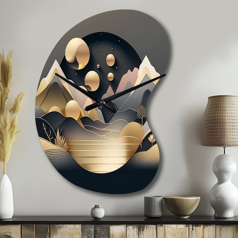Grande horloge murale grise Dreamy Golden Mountain II - forme unique, Petit