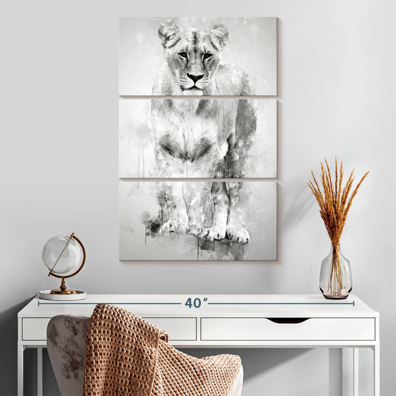 Brampt Lion Female Black And White