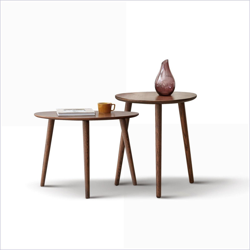 Table basse Mid-Century moderne en chêne massif, facile à assembler et peu encombrante pour le salon