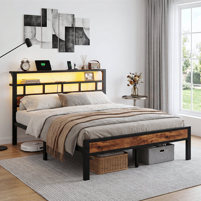 Lit plateforme industriel avec base de recharge et lumières DEL, Grand lit, Rustic Brown/Black