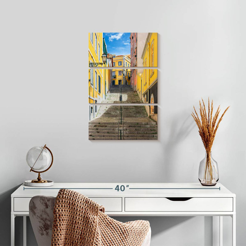 Escalier Lilie Lisbon Street, H 74 po x l 48 po
