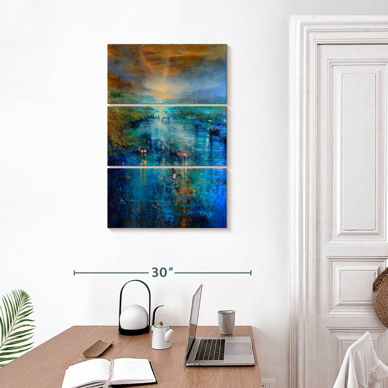 Avery Here And Now, 32" H x 20" W