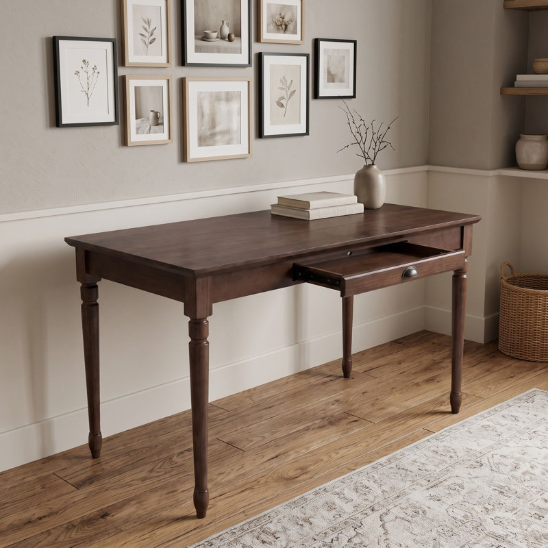 Bureau d'écriture avec tiroir, Châtaigne
