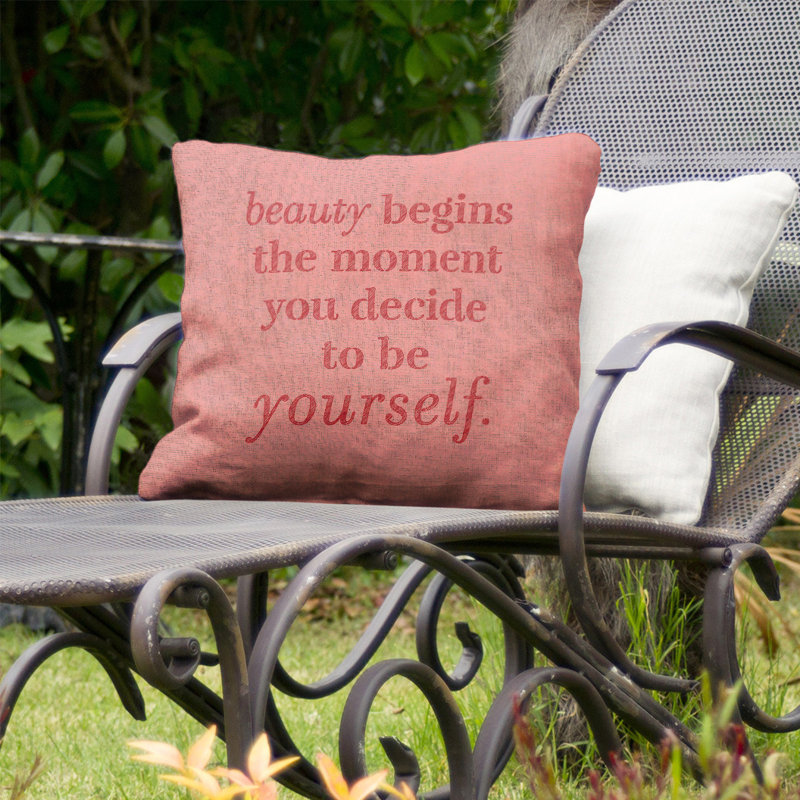 Coussin intérieur/extérieur véritable beauté, 16 po x 1 po, Rouge