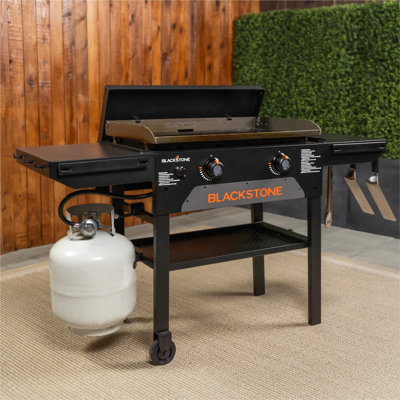Plaque de cuisson Blackstone Original 28 po Omnivore avec couvercle rigide et système BAR