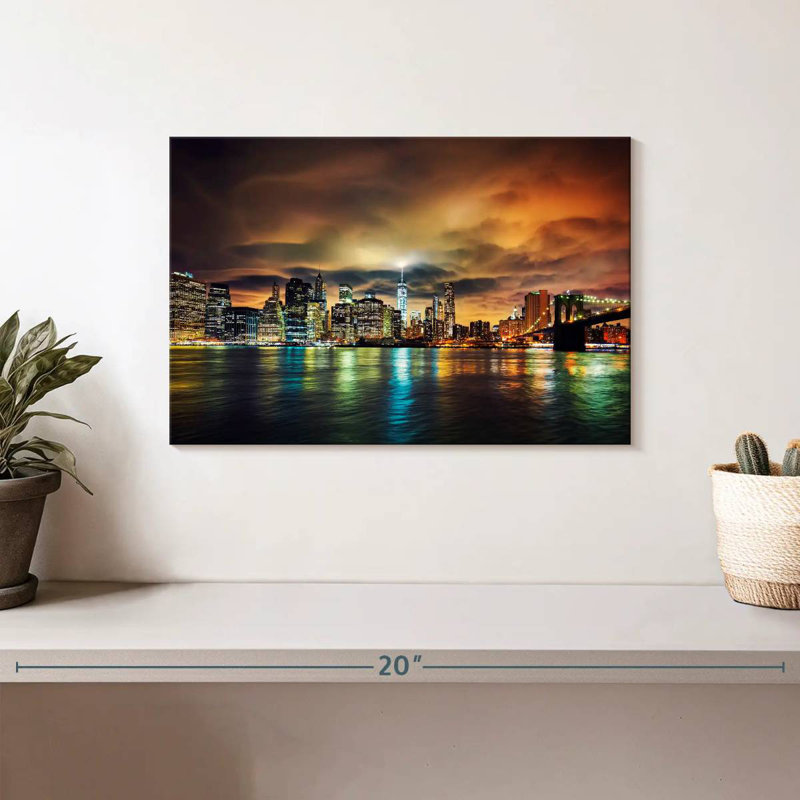 Nicci Manhattan Nightfall, 8" H x 12" W