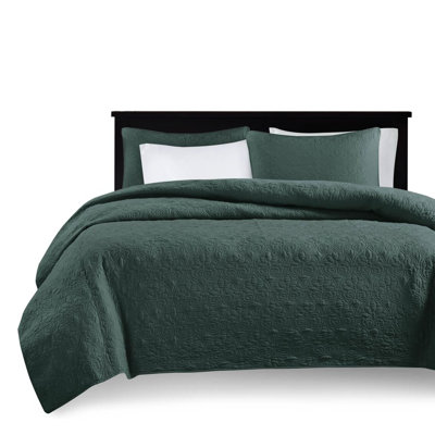 3 Piece Reversible Bedspread - Design For Elegance, Oversized Deep Mattress, Pre-Washed Cotton Fill, Includes & Two Shams, Machine Washable Collection Mattress Delight, Filled Comfort, 2