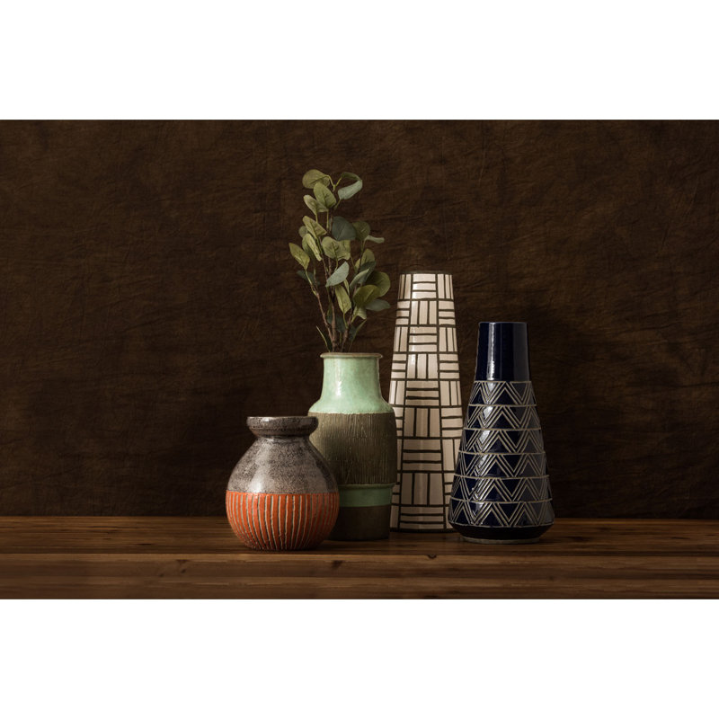 Chara Ceramic Table Vase