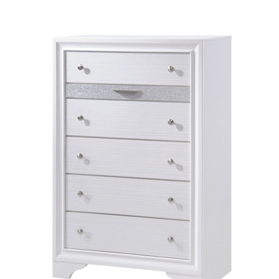Commode 5 tiroirs de style traditionnel en bois de couleur blanche