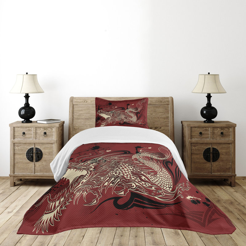 Twin White Quilted Bedspread Set with Dragon Design