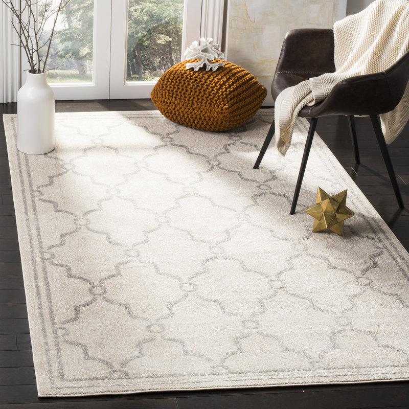 Kimbrough Ivory/Light Grey Rug, Rectangle 152 x 244 cm