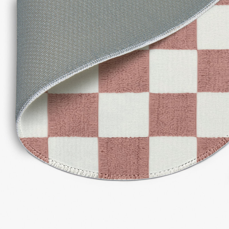 Checkered White Indoor and Outdoor Area Rug, Round 5'