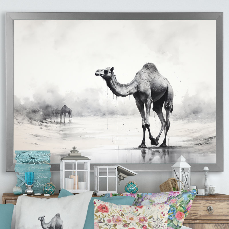Minimalisme monochrome chameau II sur toile, Cadre simple argenté, H 30 po x l 40 po x P 1,5 po