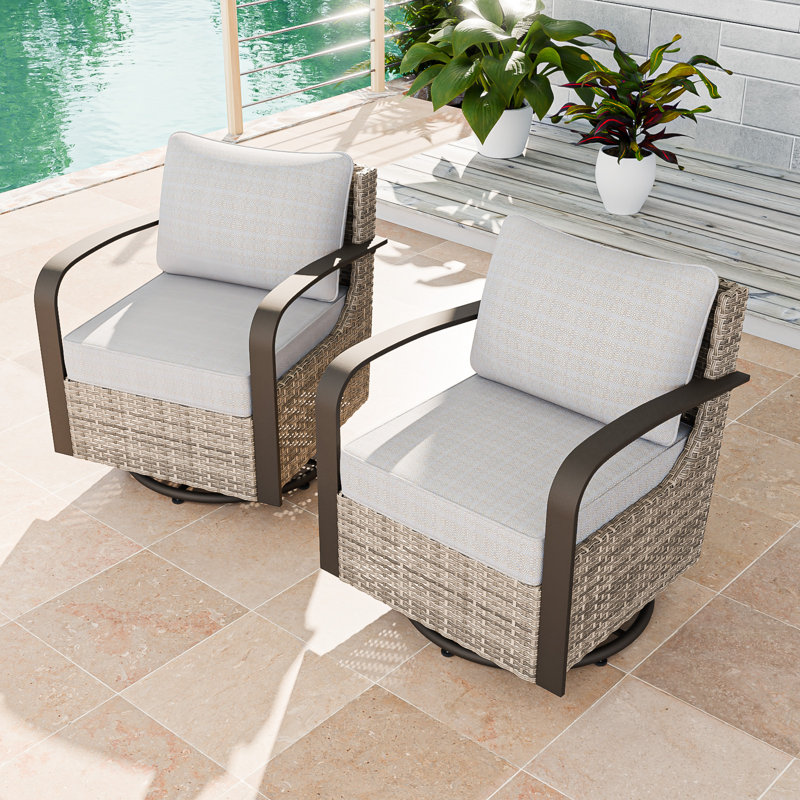 Chaise d'extérieur pivotante en osier avec coussins, Beige