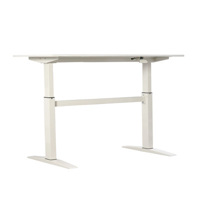 47" Tech Desk Standing And Adjustable Desk In White