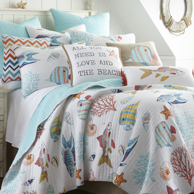 Barrier Reef Full/Queen Quilt Set