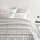 Hawthorn Coverlet